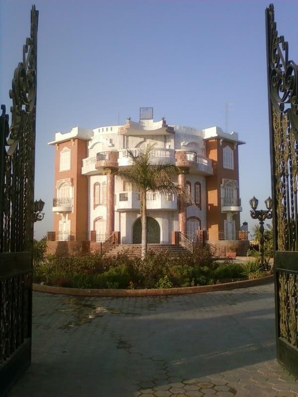 261b2d8f-69f0-43cd-85eb-e08a0ad312cc