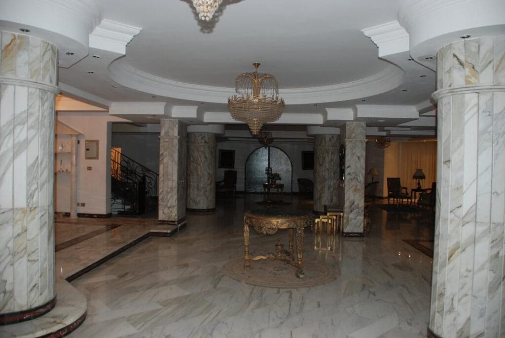 e01e6304-06bd-4ac9-bade-dc19742c902a